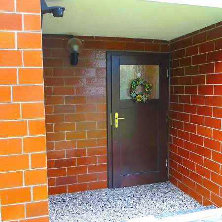 Appartement In With Garden *